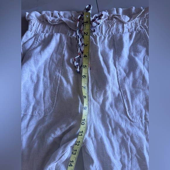 Style Me / Elastic Waist Semi-Sheer Linen Blend Beige Crop Capri Pants - Picture 11 of 16